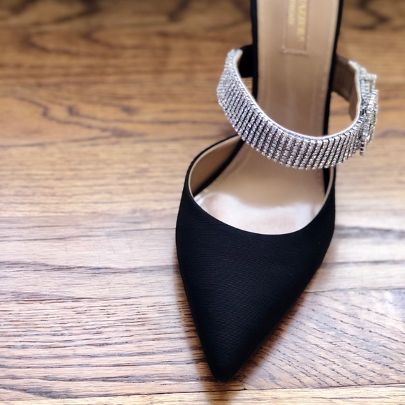 SOLD -Like new Aquazurra Chain Reaction Mules - Picture 6 of 16